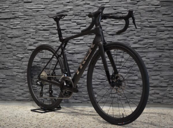Trek Madone SL 6 Gen 8 – Bild 3