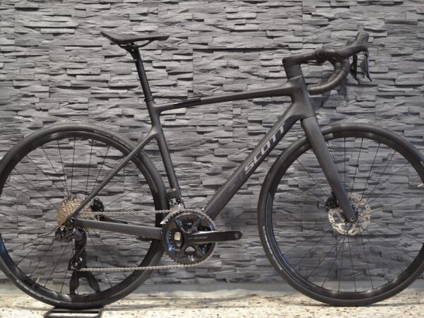 Scott Addict 40 2025