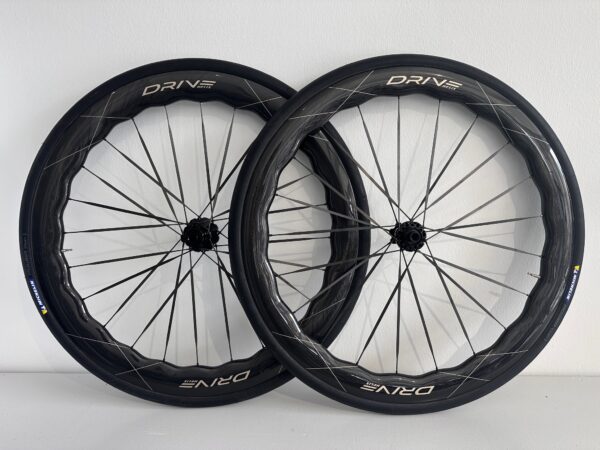 Elitewheels Drive Helix Carbonspeichen 57D CS (±1370g), 46D CS (±1285g)