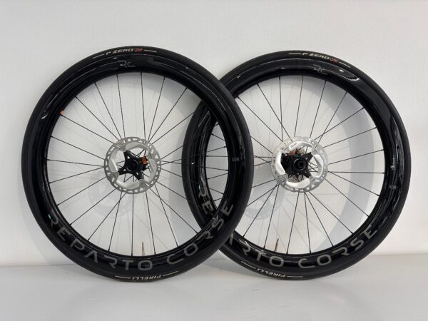 Reparto Corse 50R Carbon